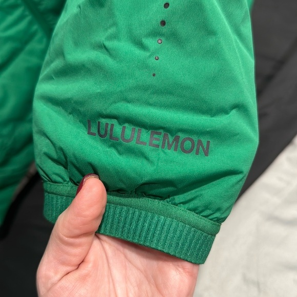 Lululemon Down For It All Jacket - Size 12 - NWOT - Picture 2 of 3